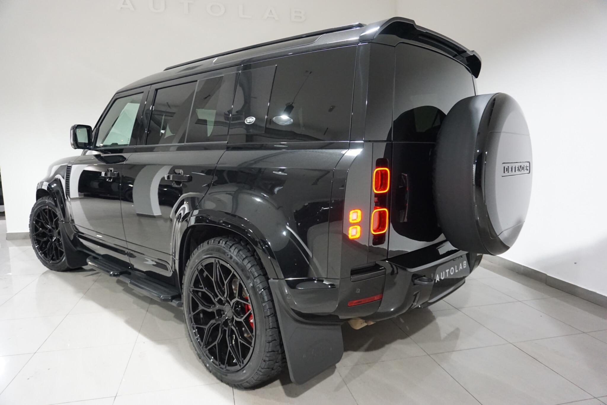 Land Rover Defender 110 3.0 D250 MHEV X-Dynamic HSE SUV 5dr Diesel Auto 4WD Euro 6 (s/s) (250 ps)